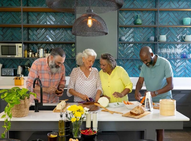 Community Kitchen.jpg